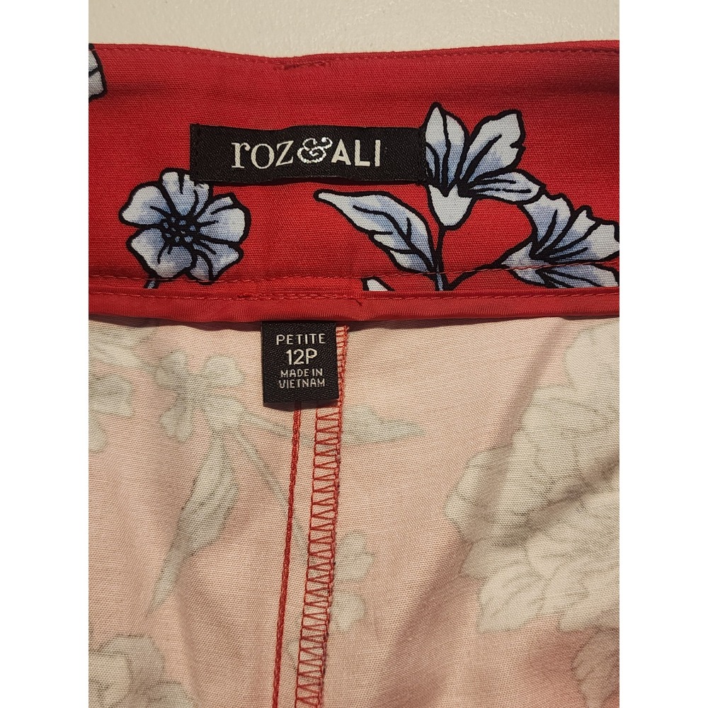 Roz & Ali Red Floral Ankle Pants Women Petite 12P Cotton Stretch Slacks - Picture 4 of 7